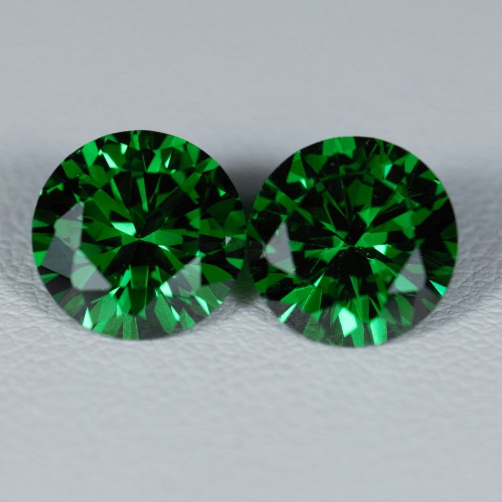 9 ct Lab Created Green Cubic Round Shape Zirconia | 9.1 × 9.1 mm