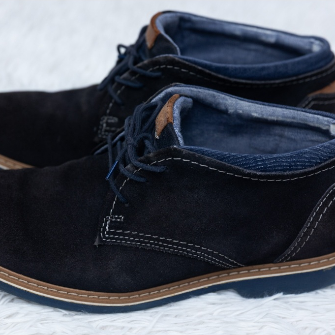 รองเท้า หนังกลับ (Chukka Boots / Casual Boots)  Hawkins Sport สีน้ำเงินเข้ม / กรมท่า ทรงสวย
