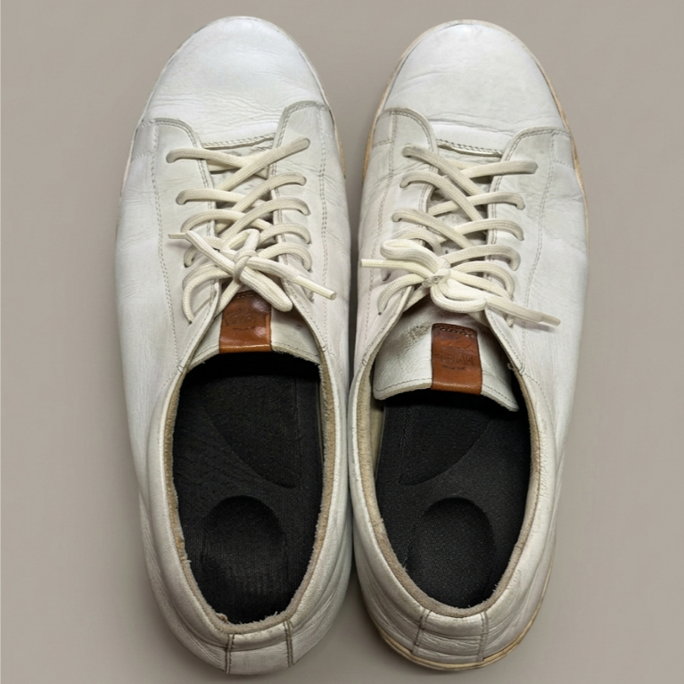รองเท้าผ้าใบ หนังแท้ Muper's Bangkok มือสอง size 42