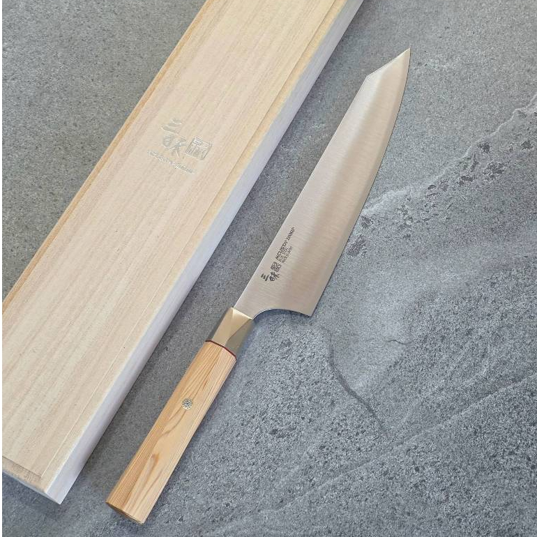 KY072 Zanmai Beyond 3 Kiritsuke 210 mm. Aogami Super (มีดญี่ปุ่น)