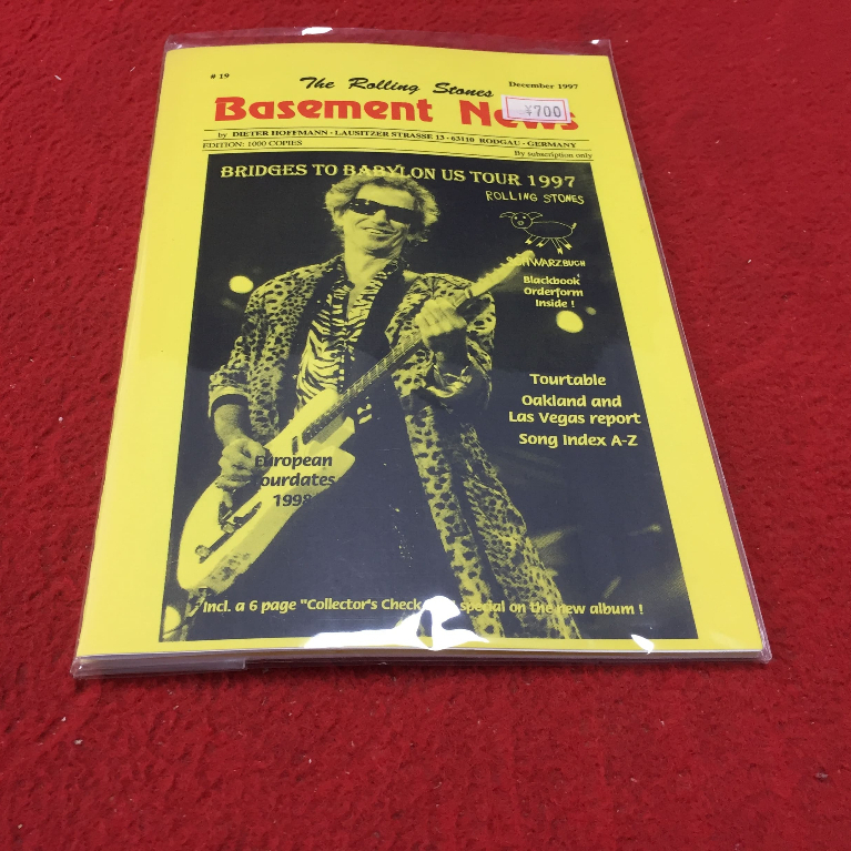 The Rolling Stones - Basement News (สมุด)  ร้าน PinHaiMusic BK1