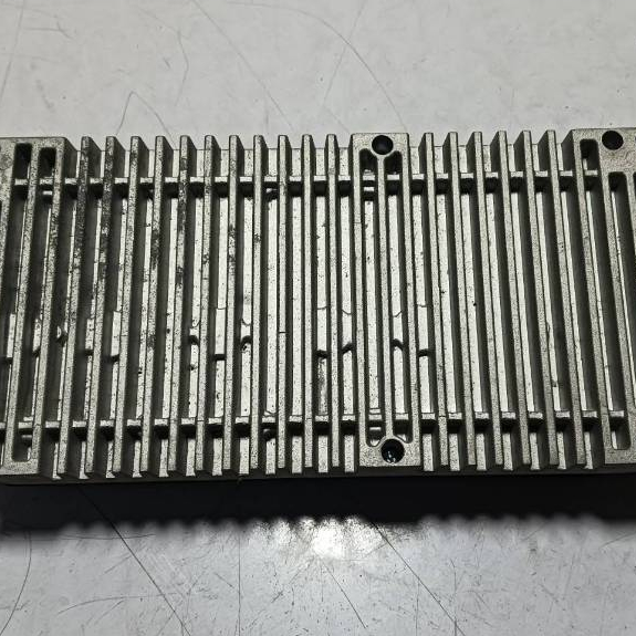 กล่องควบคุม รถไฟฟ้า 72V 2000W (Renny) มือสองพร้อมใช้งาน
