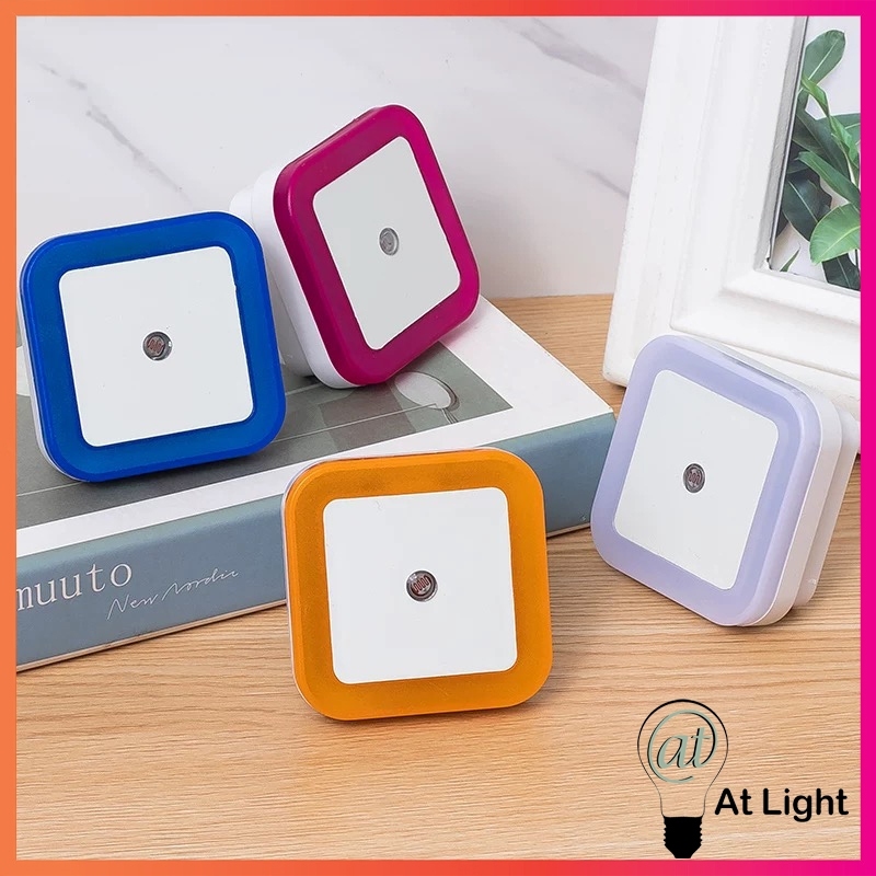 At Light LED โคมไฟเซนเซอร์ทรงสี่เหลี่ยม มีให้เลือกทั้งหมด4แสง โคมไฟกลางคืนตรวจจับแสง ไฟหัวเตียง