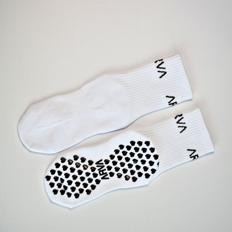 ARVA SOCKS ถุงเท้ากันลื่น Pilates