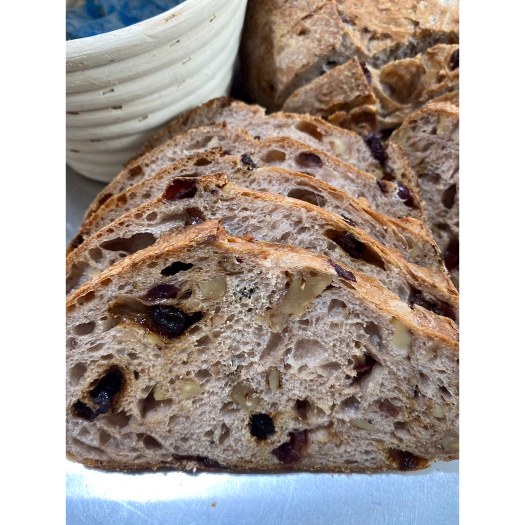 ขนมปัง ซาว์โดว์ แครนเบอร์รี่ วอลนัท ลูกเกด 💥ไม่ใส่น้ำตาล ซื้อ3 แถม1  💥buy3 get1 free Cranberry Walnut Raisin Sourdough 🍞