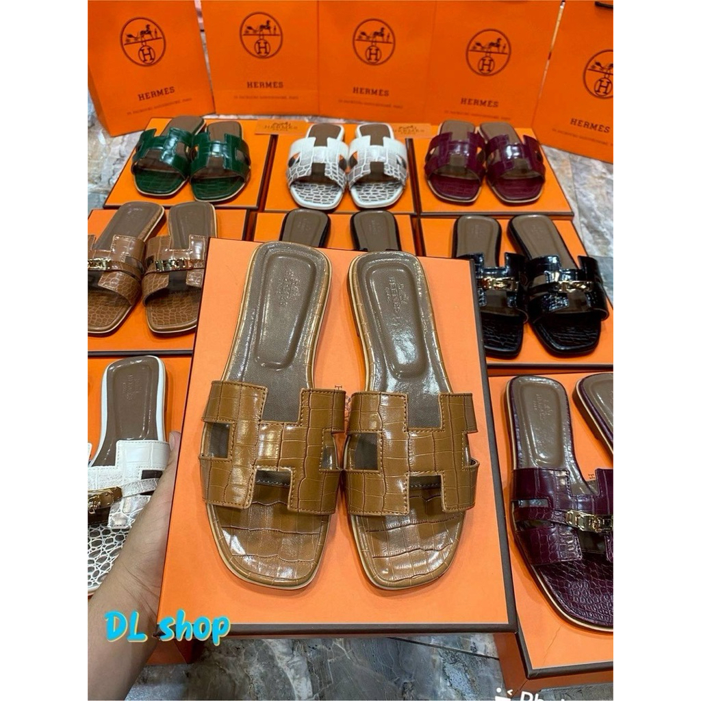 🛒🚩รองเท้าแฟชั่น งานแบรนด์  [งานHi end 1:1] (Sz.🌸36-40) พร้อมกล่อง