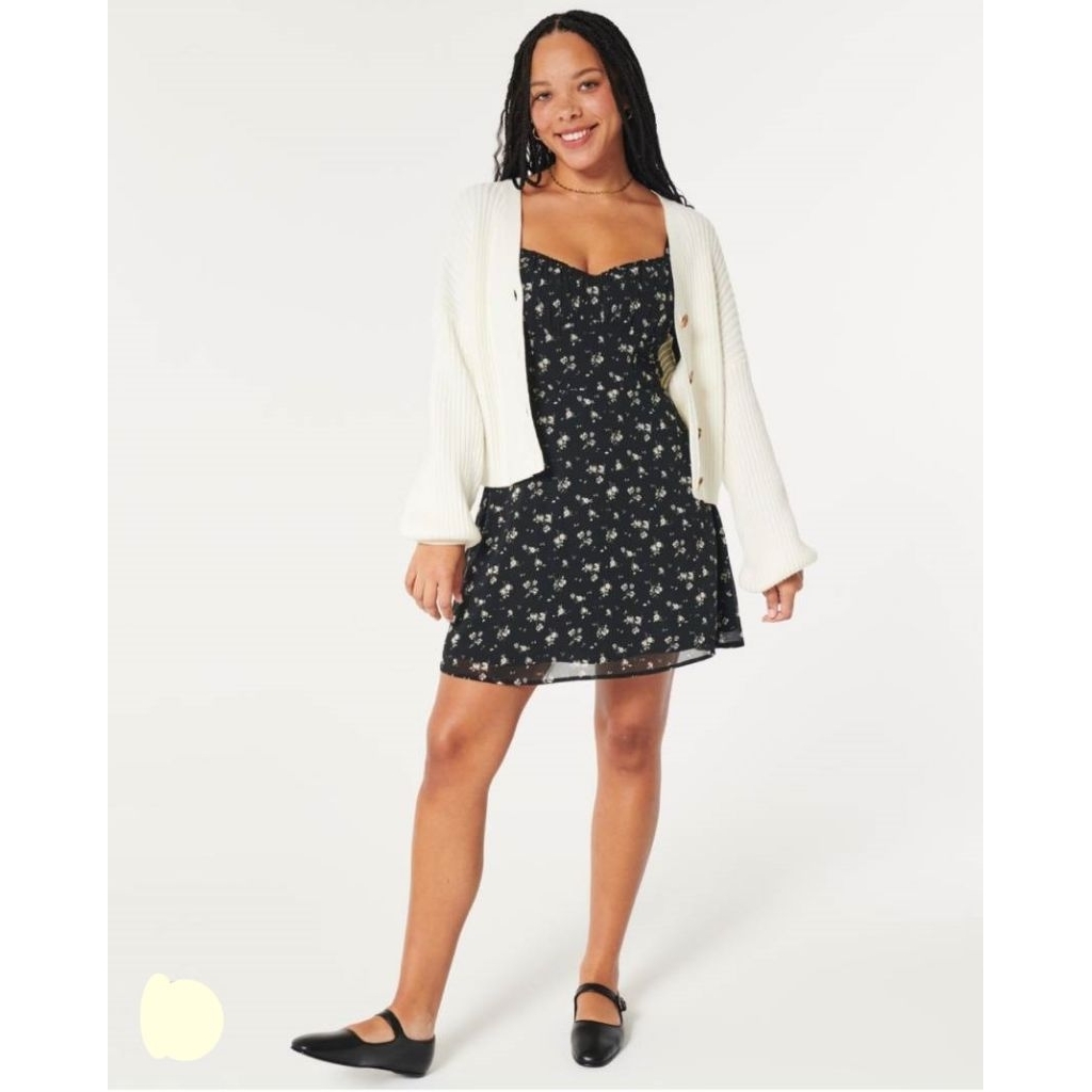 Hollister Easy Cozy Ribbed Cardigan เสื้อคาร์ดิแกน คอวี ผ้าไหมพรมเนื้อนุ่มอย่างดี สไตล์แคชชวล สีขาวค