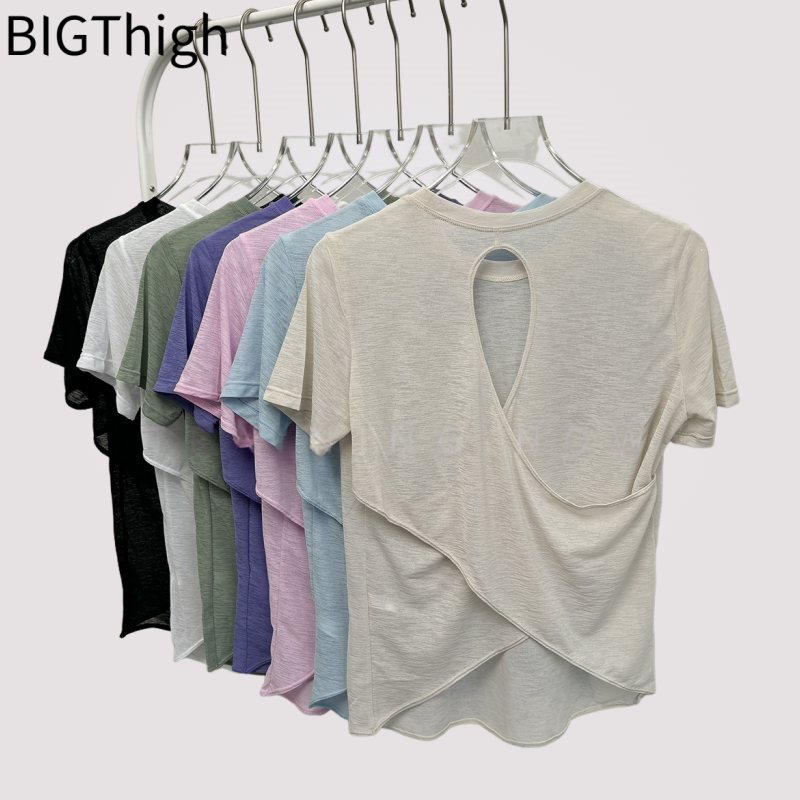 Big Thigh เสื้อคลุมกีฬาสำหรับผู้หญิง ระบายอากาศ สำหรับวิ่งและโยคะ แขนสั้น เบา หลวม กระชับสัดส่วน