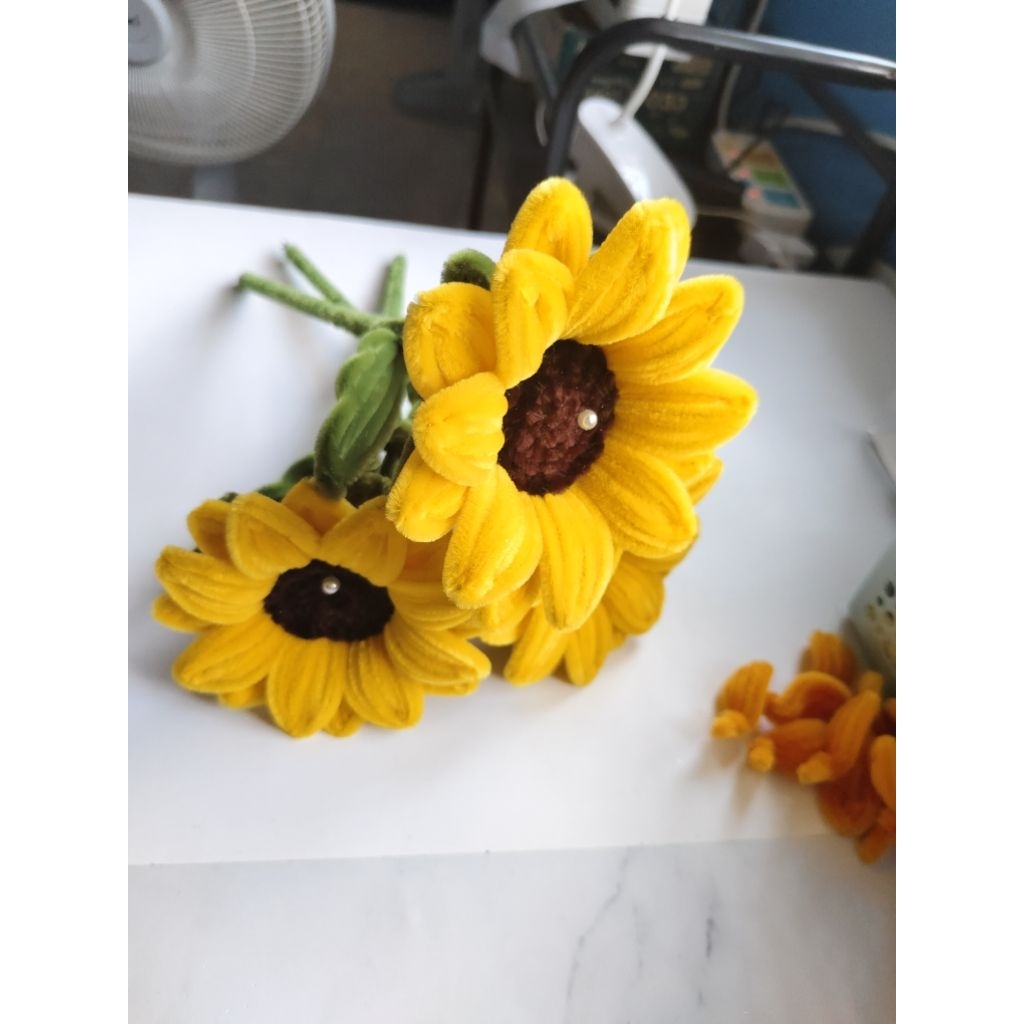 ดอกไม้ลวดกำมะหยี่ราคาส่ง 10ดอก/ชิ้นราคาถูก