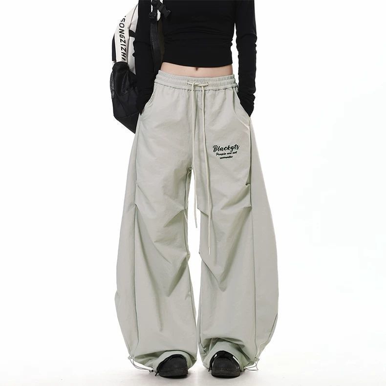 ชุดเอี๊ยมมีดพร้าดีไซน์ย้อนยุคสไตล์อเมริกันสำหรับผู้หญิง 2025 ฤดูใบไม้ผลิและฤดูใบไม้ร่วง กางเกงทรงหลวมสบาย ๆ ขากว้างสำหรั