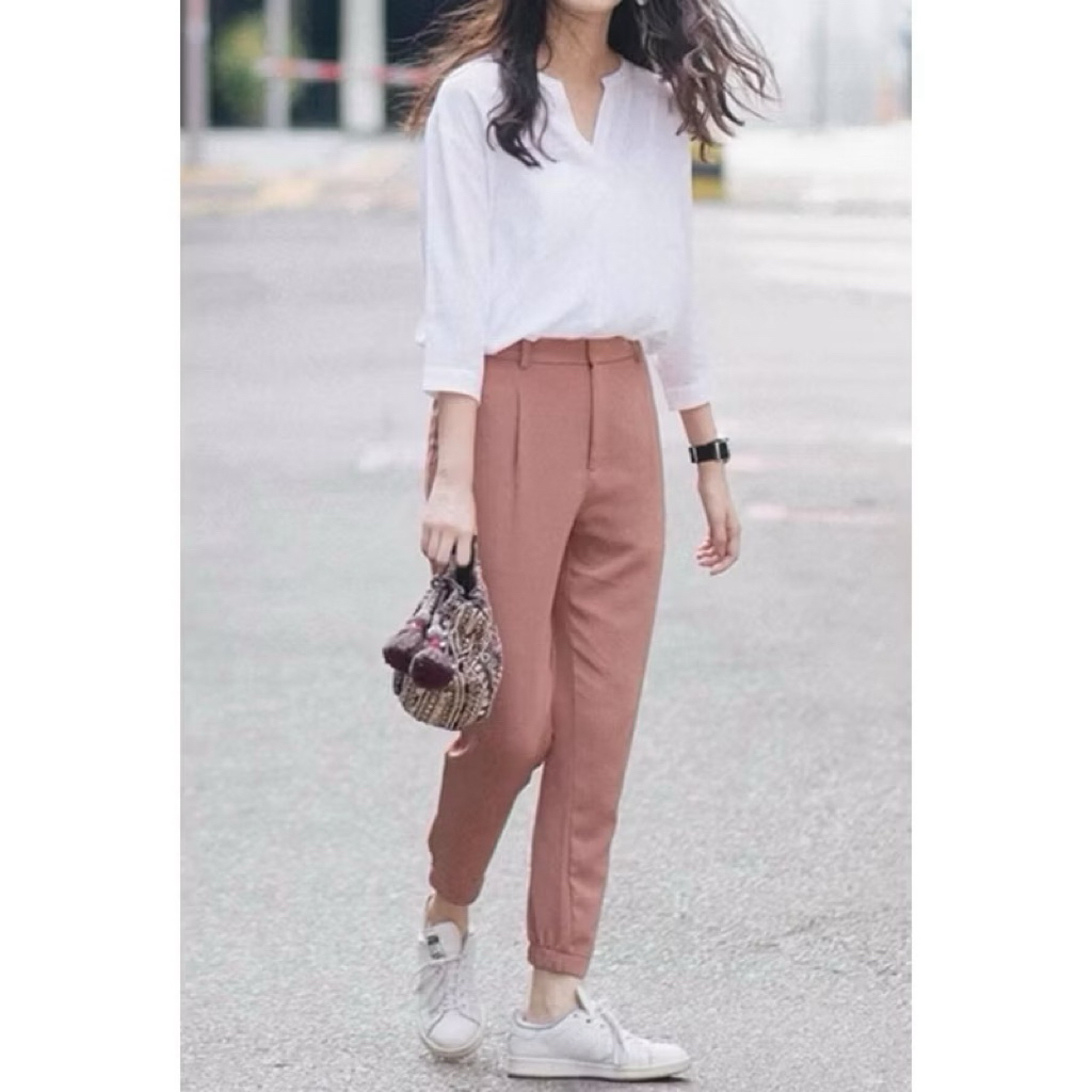 ST178 เสื้อเชิ้ต คอสกิปเปอร์ ผ้าเรยอน Uniqlo สีขาวออฟไวท์ไซส์ L อกผ้า40“ ผ้านุ่มใส่สบาย