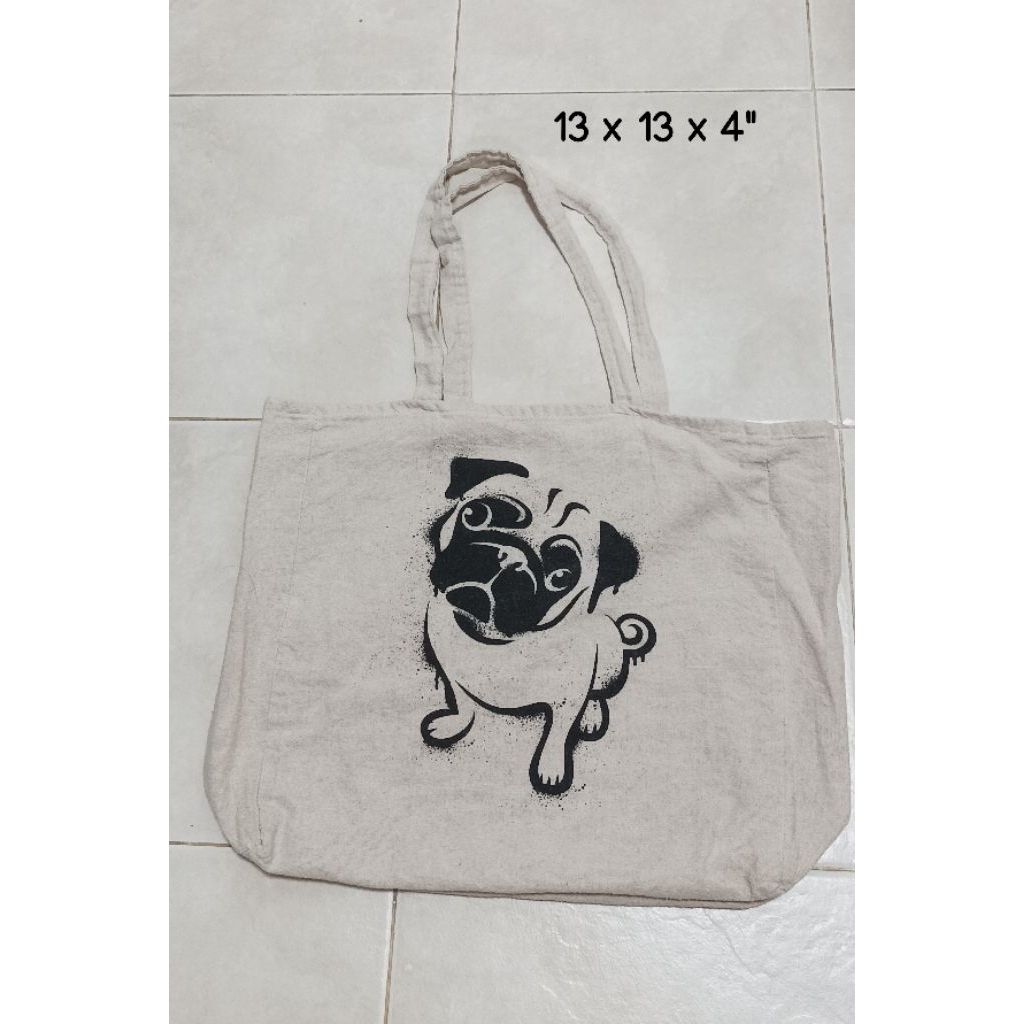 กระเป๋าผ้า PUG >> Cotton on