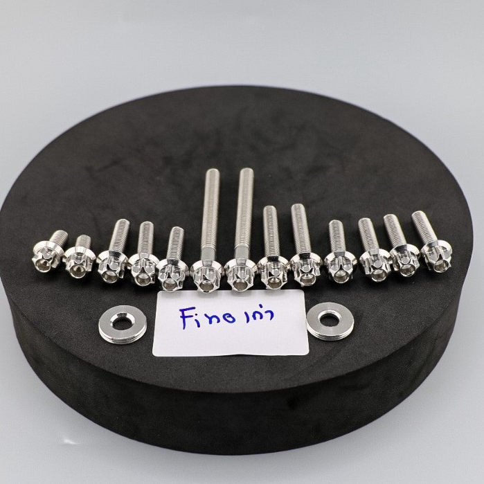 น็อตแคร้งเครื่อง FINO เก่า (เฟืองเลส) น็อตสแตนเลสแท้ สำหรับมอเตอร์ไซค์ #SFshop