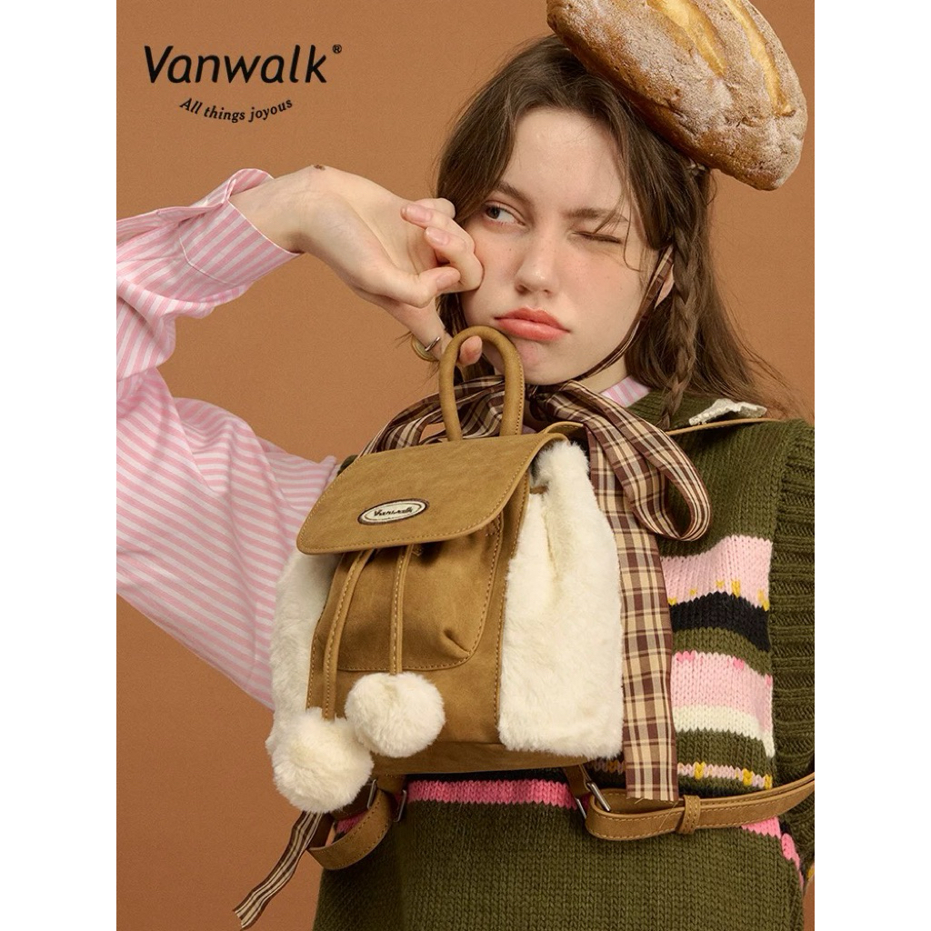 VANWALK รุ่น  VANWALK PIZZA กระเป๋าเป้สะพายหลังแบบมีเชือกผูกแบบพู่ |พรีออเดอร์จากช็อปแท้ 💯💯