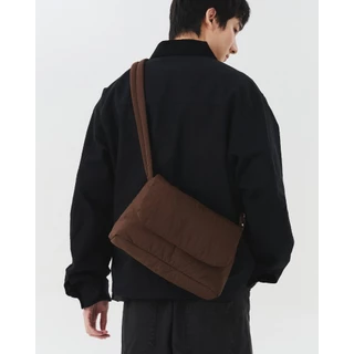 WHISPERWHITE - CASE (RE-EDITION) กระเป๋าสะพายข้างไนลอน บุนุ่ม