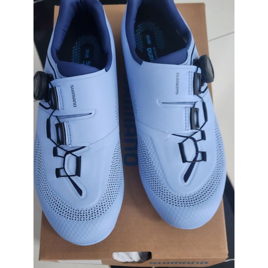 รองเท้าปั่นจักรยานเสือหมอบ Shimano rc503