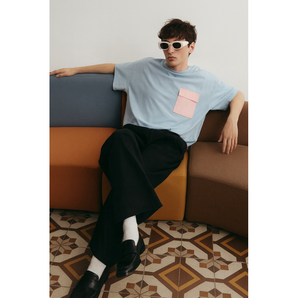 YRC Material Contrast Series – Orion Oversized Tee เสื้อยืด ทรง Oversized ผ้านุ่มพิเศษ ผู้ชาย ผู้หญิ