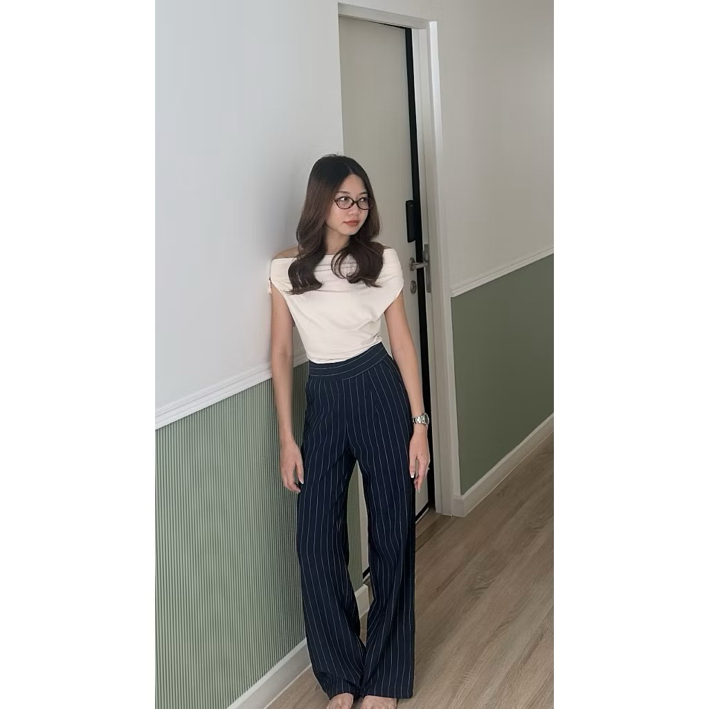 กางเกงขายาวทรงกระบอกกลาง-ซิปซ้อนหลังร้านwanisa ขนาดm