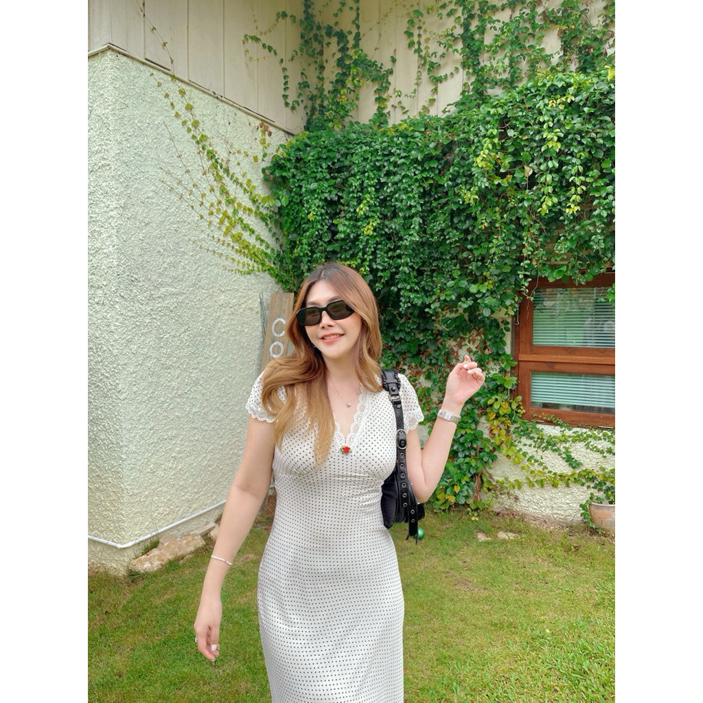 White Polkadot  Dress เดรสยาวลายจุด