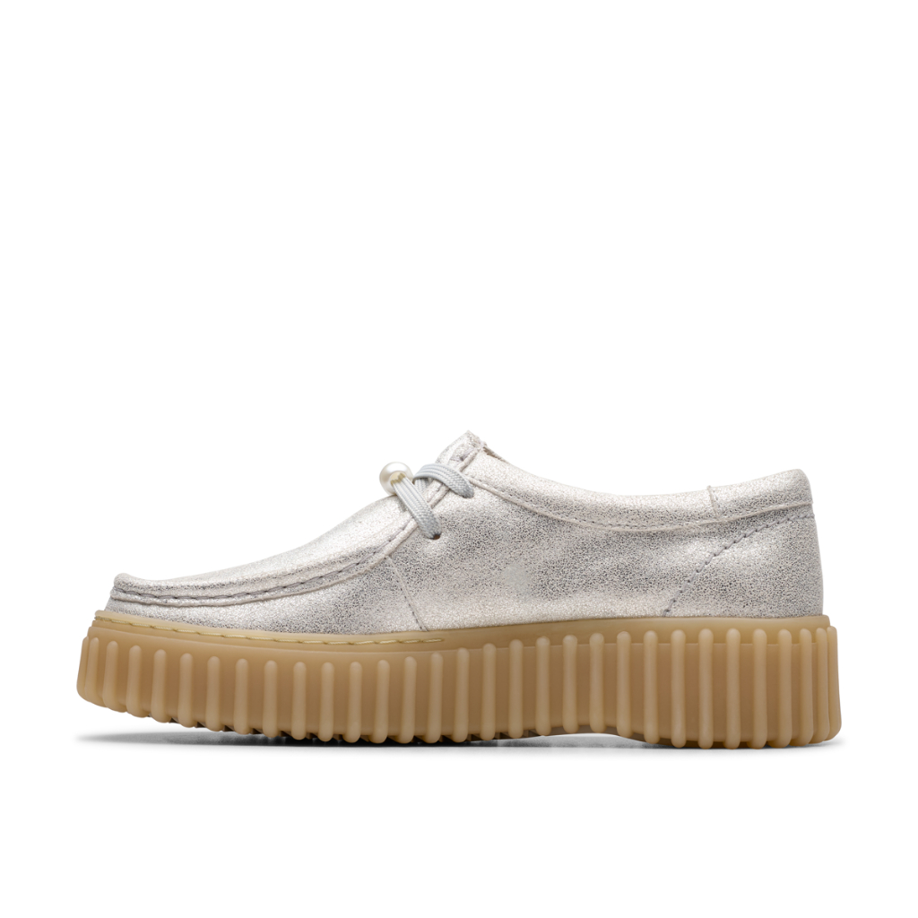 Clarks รุ่น TORHILL BEE สี SILVER รองเท้าบูทข้อสั้น หนังกลับ คุณภาพดี ใส่สบาย รองเท้าใส่เที่ยว รองเท้าลำลอง - รูปที่ 6