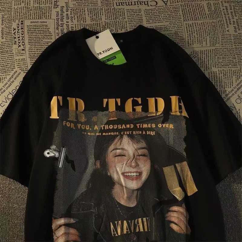 【ส่งจากไทย】เสื้อยืดฤดูร้อนสไตล์อินสไตล์เกาหลี เสื้อยืดแฟชั่น สวมใส่สบาย พิมพ์ลายดิจิตอล ผู้หญิง Clothing Tshirt