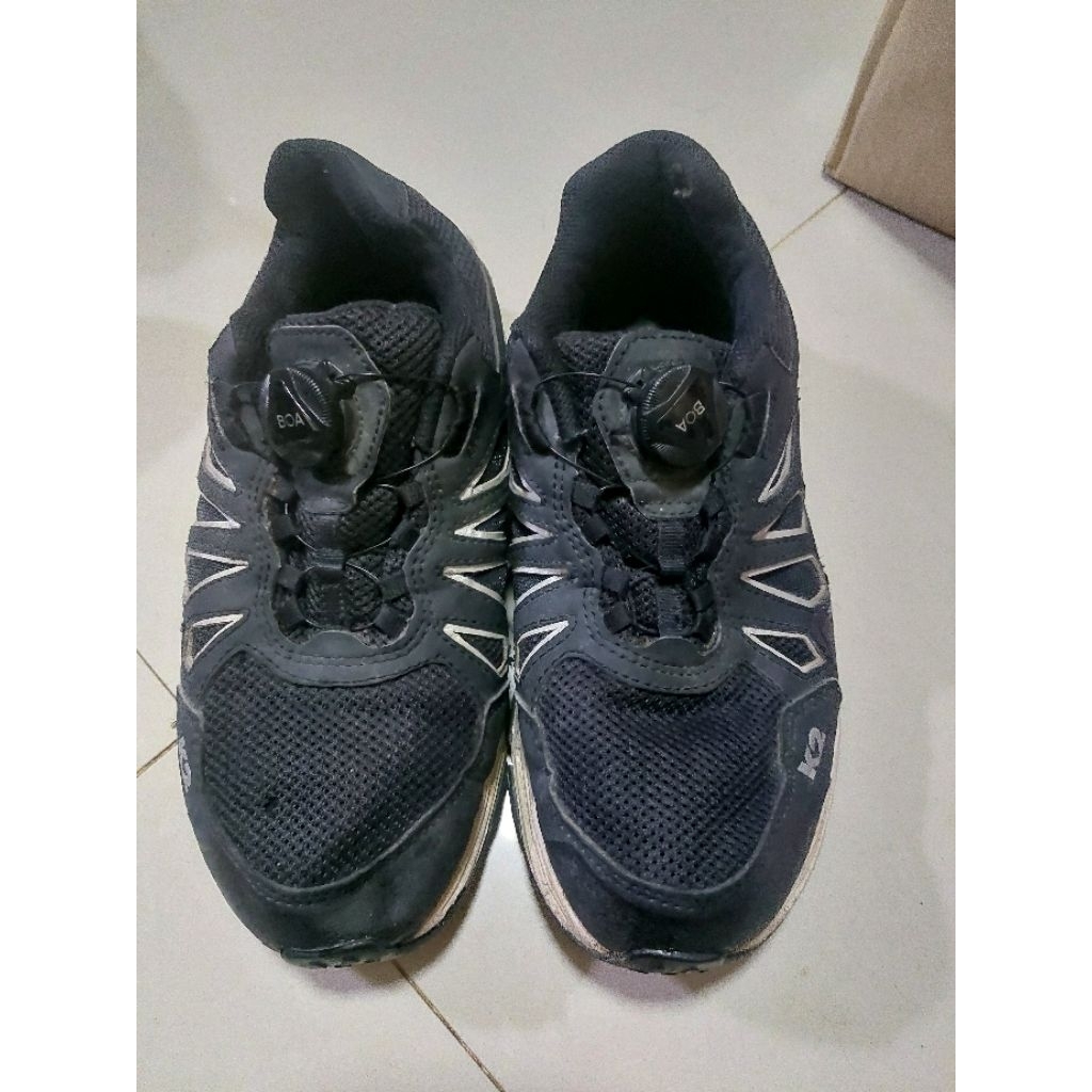 รองเท้าผ้าใบมือสอง K2 ไซส์ 40 ยาว 25