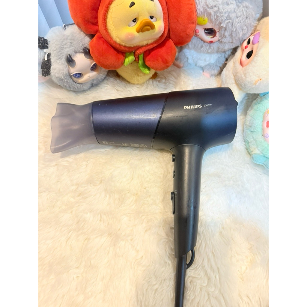 PHILIPS ไดร์เป่าผม 2300W มีion รุ่น BHD510/00 มือสองสมีร่องรอยการใช้งาน แต่ยังสวย พร้อมหัวเป่า 1 หัว
