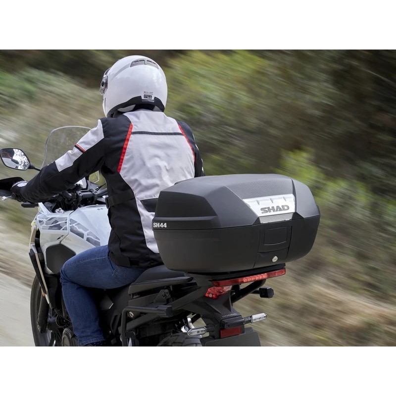 กล่องหลัง SHAD SH44 ขนาด 44ลิตร ----- กล่องสำหรับมอเตอร์ไซค์