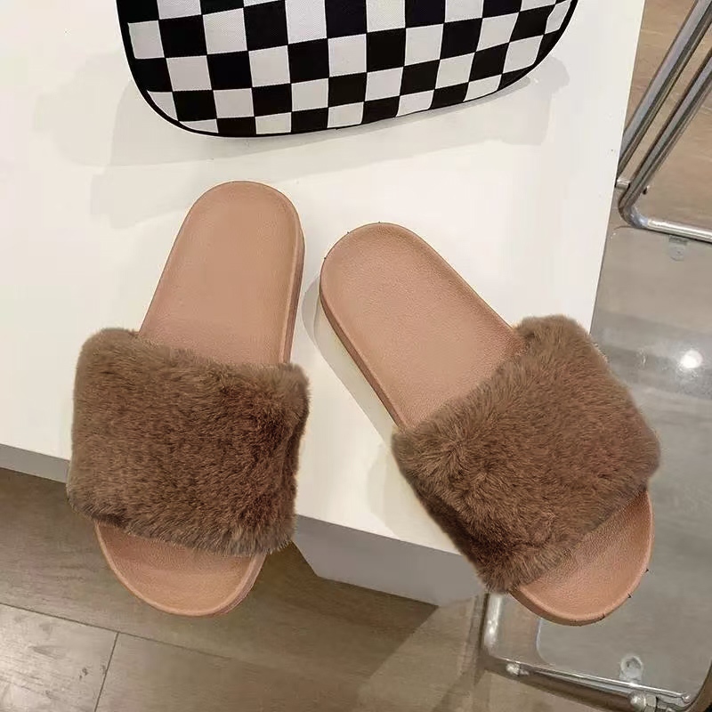 Swayy   รองเท้าแตะสำหรับทุกโอกาสในชีวิตประจำวัน ผลิตจากขนนุ่มลื่น พื้นเรียบมั่นใจ ดีไซน์ที่เข้ากับทุกเสื้อผ้า - รูปที่ 4