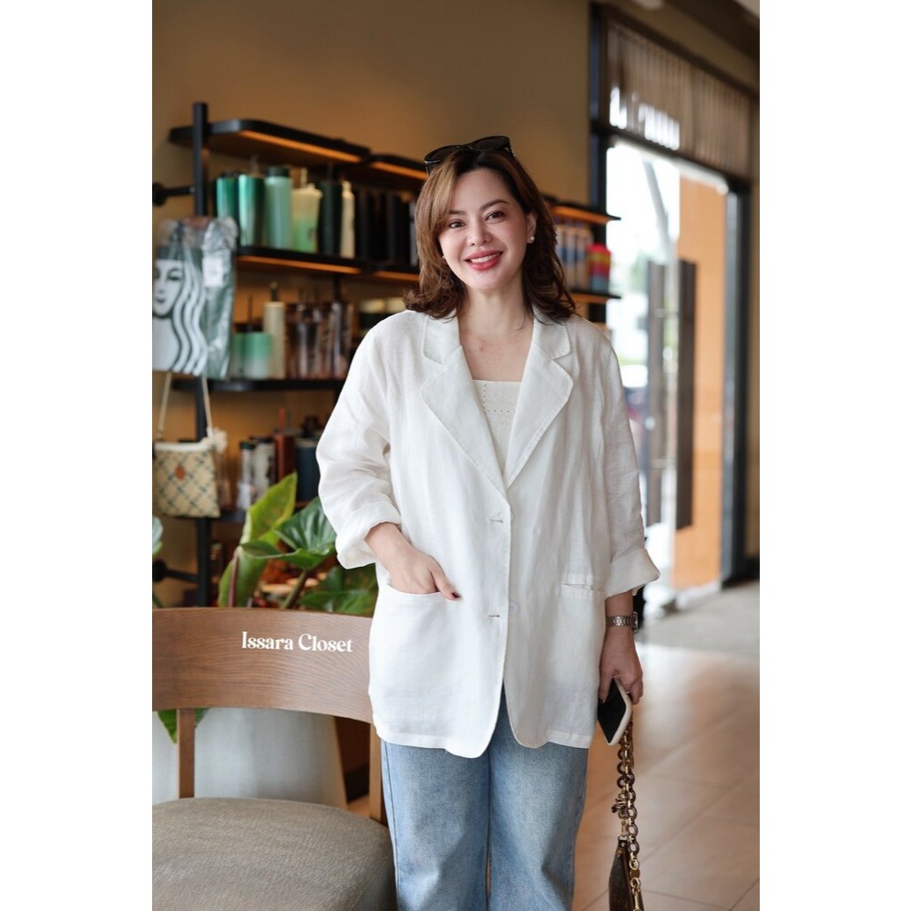เสื้อคลุม Blazer AZA เสื้อสูทคลุมแขนยาว ใส่คลุมเพิ่มความทางการ หรือจะใส่คลุมเพื่อให้ดูดีมากขึ้นก็ได้