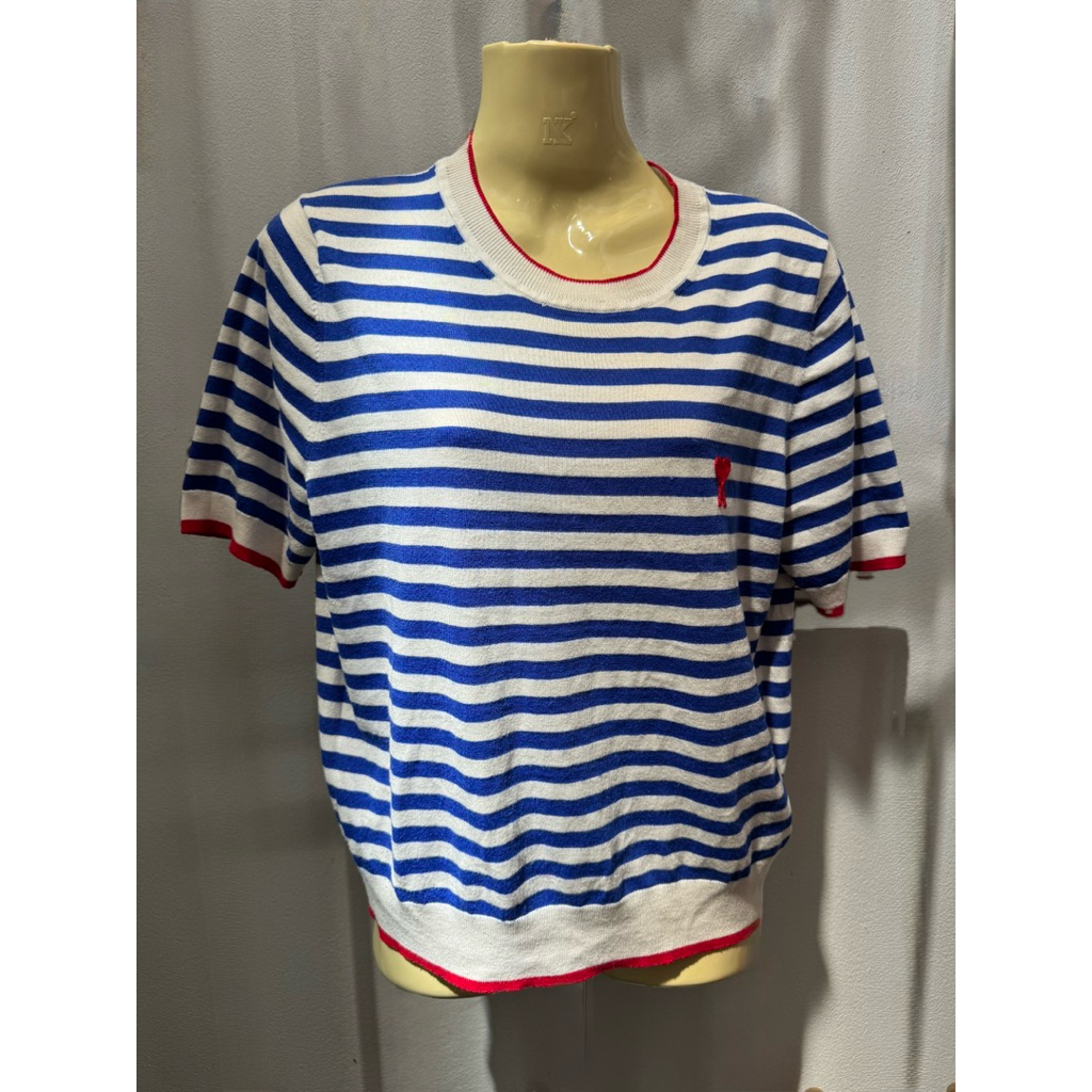 เสื้อสไตล์ ami.paris knit มือสอง