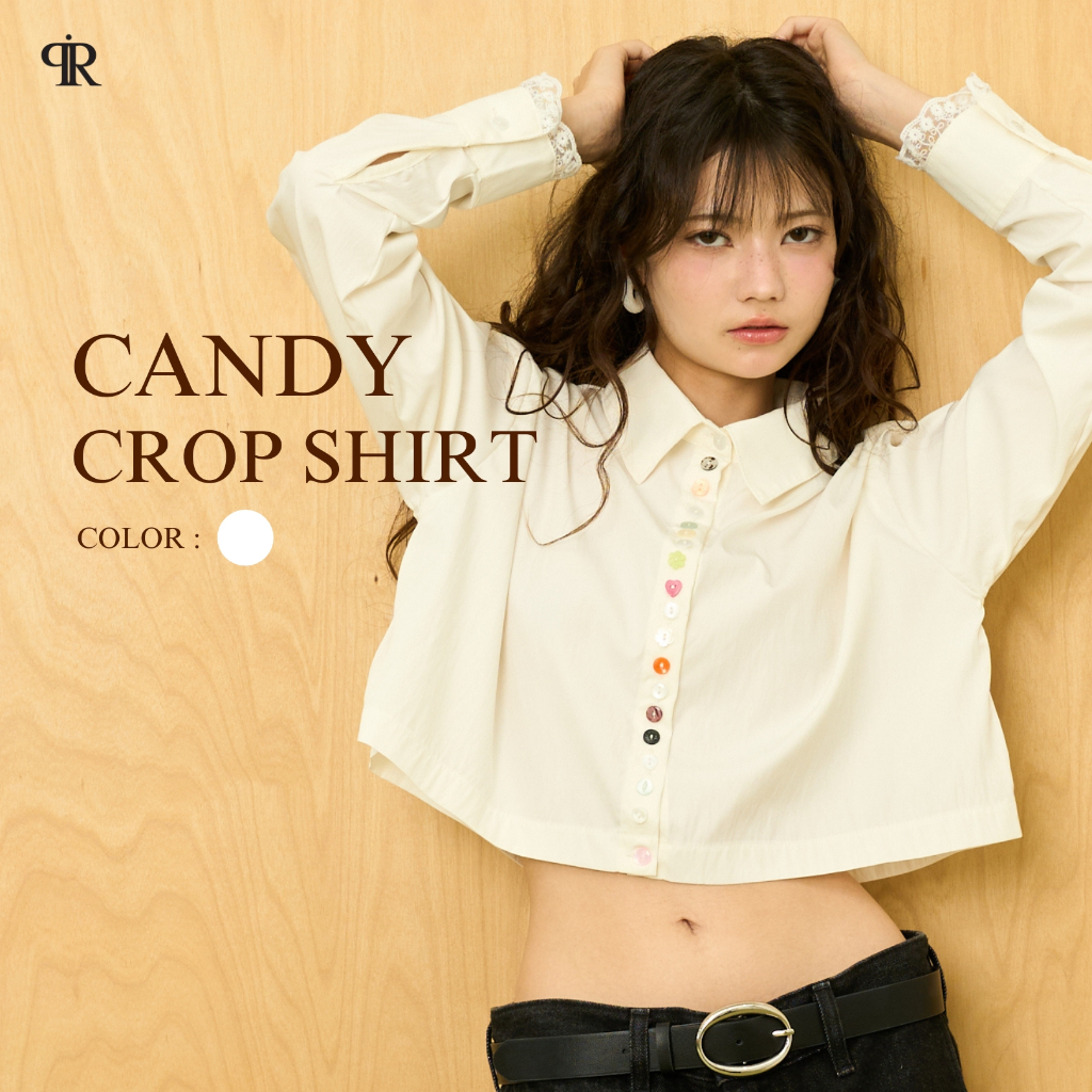 Panchitar Candy Crop Shirt – เสื้อเชิ้ตครอปดีเทลกระดุมสุ่มหลายแบบ ผสมผสานกับลูกไม้ที่ปลายแขน