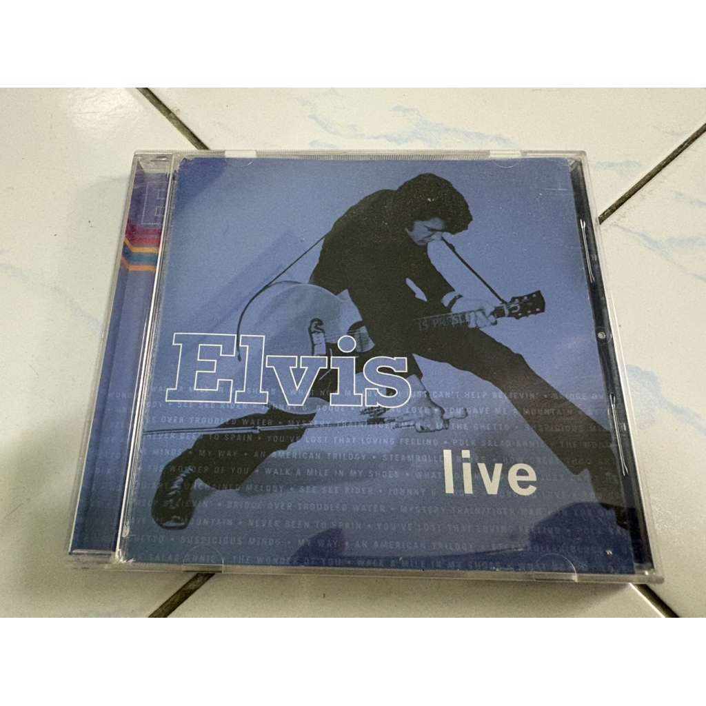 CD : ELVIS - ELVIS LIVE.