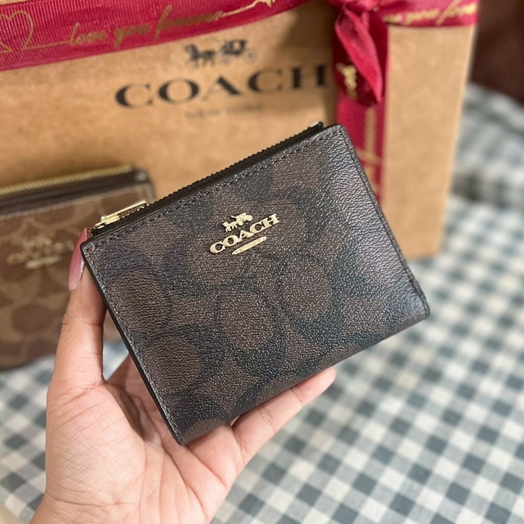 Bifold Wallet In Signature Canvas