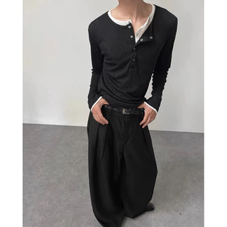 Layered Henley Long-Sleeve Shirt เสื้อแขนยาวทรงพอดีตัว A2