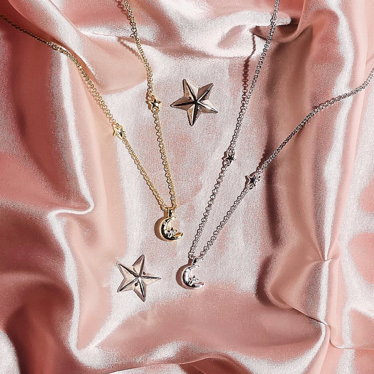 YVIS Whisper Brass Necklace - Bedtime Story