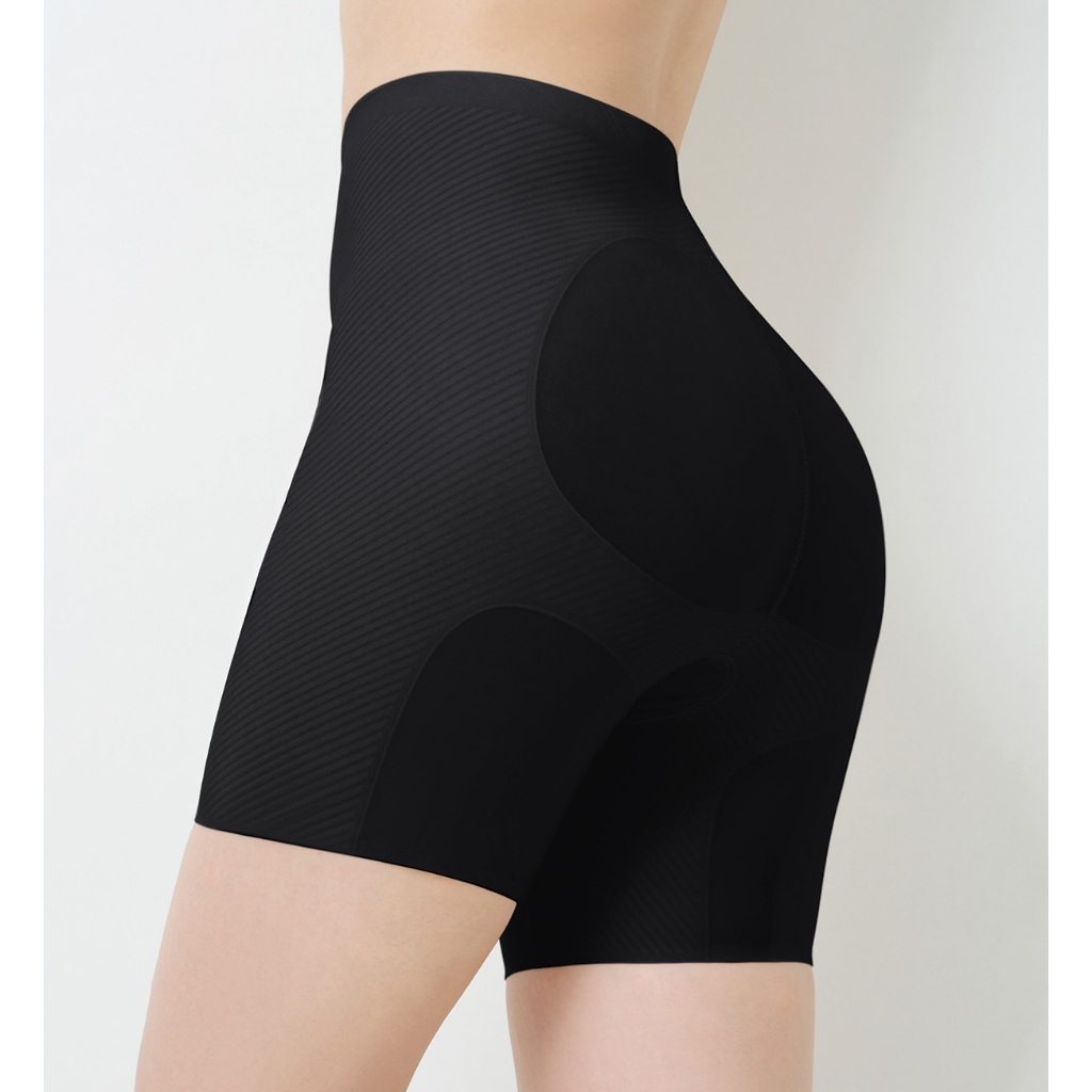 Triumph กางเกงชั้นในเก็บกระชับเอวสูงปานกลาง รุ่น Body Make Up Illusion Curve PMY AX รหัส 10225950 สีดำ 0004 — صورة 4