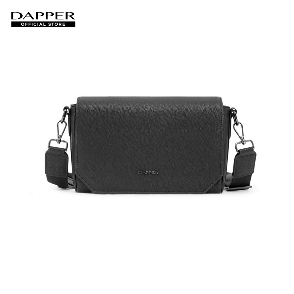 DAPPER กระเป๋าสะพาย Essential Flap Crossbody Bag สีดำ (BM5/BK/1225SF5)