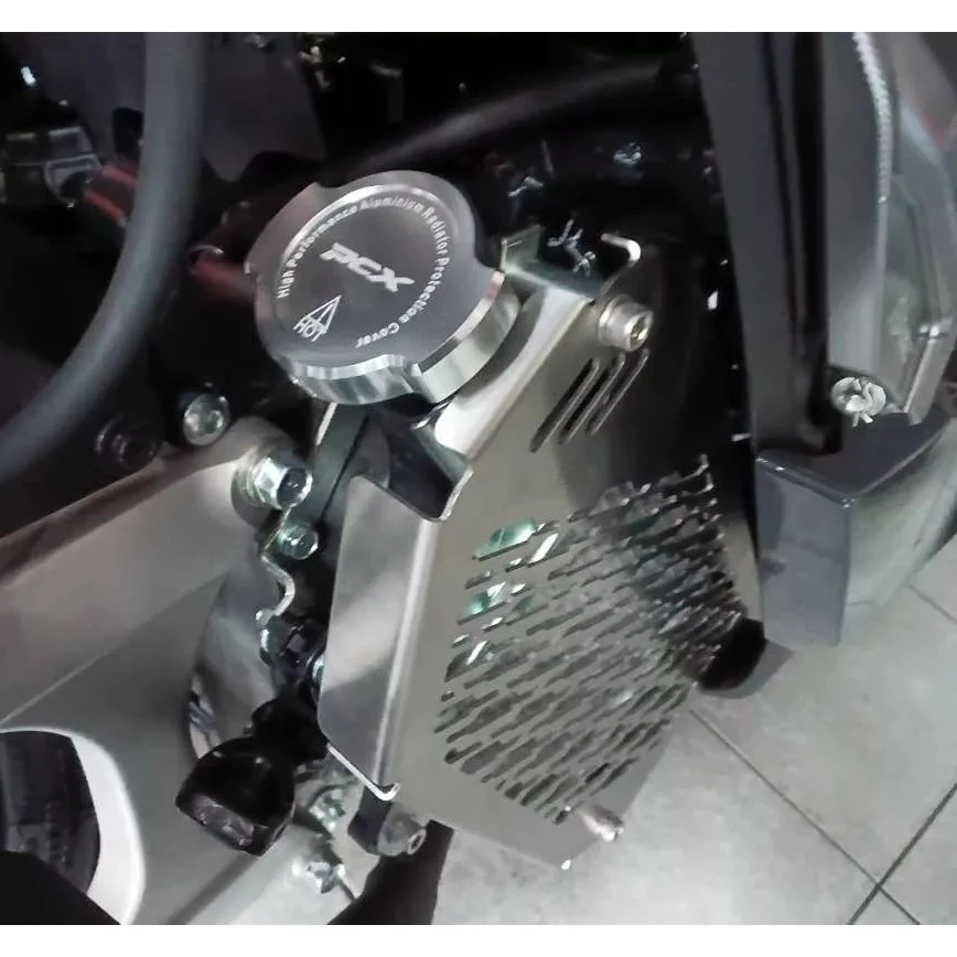 ฝาครอบหม้อน้ําอลูมิเนียม CNC HONDA PCX 150/160 thumbnail 5