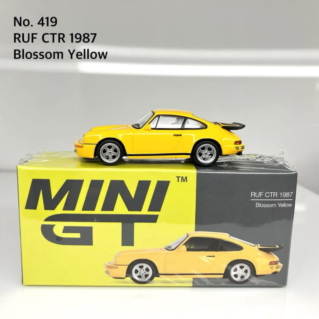 Mini GT No. 419-L RUF CTR 1987 Blossom Yellow