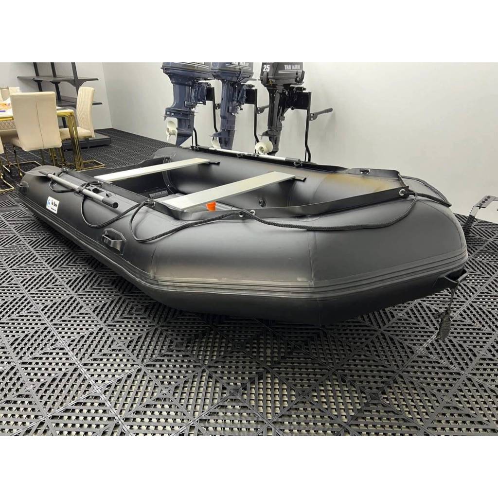 เรือยาง จู่โจม V2. สีดำ แบรนด์ Thai Marine 3.60m. PVC.0.9mm. รีดร้อน าผลิตใหม่ทุกลำ ผลิตปี 2025