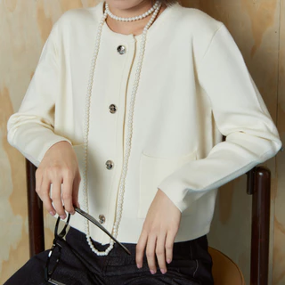Bemingtop1020(S-XL)-BMG Shiki Knit – คาร์ดิแกนเรียบหรู ดีเทลกระดุม BMG กับกระเป๋าทรงเหลี่ยม