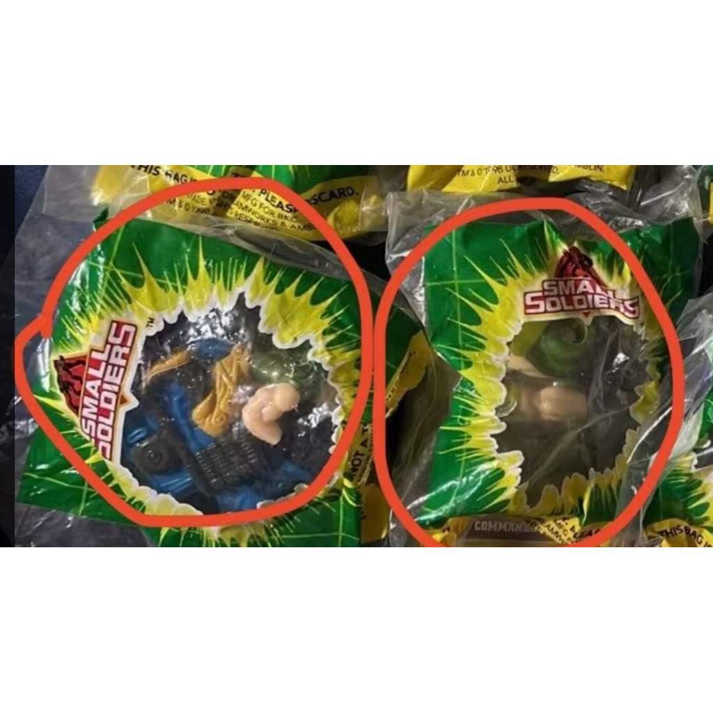 Small soldiers burger king 2 ชิ้น 550.-