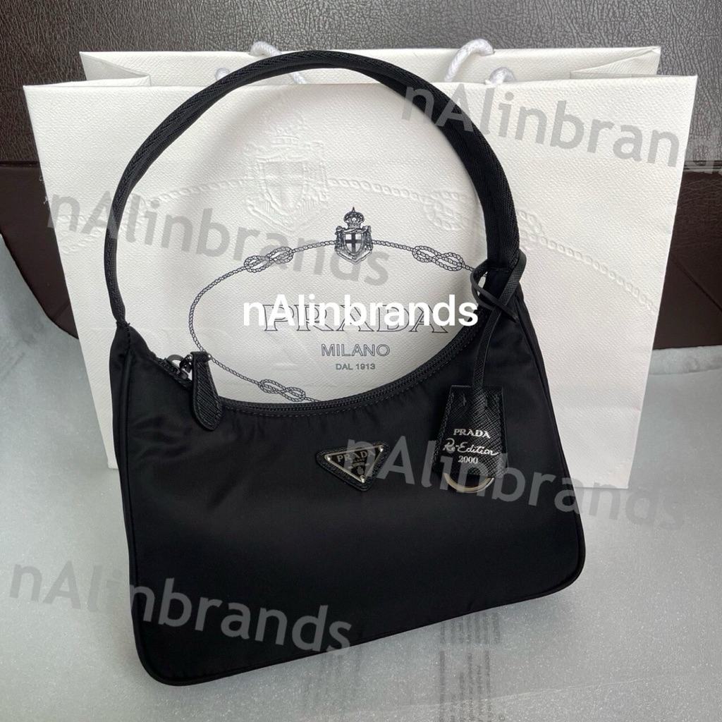 ถูกที่สุด ของแท้ 100% Prada Re edition 2000