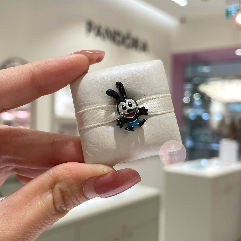 (ของแท้100%) Pandora Disney Oswald The Lucky Rabbit Charm ชาร์มออสวอลด์