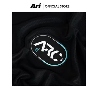 ARI UNISEX ARC GRAPHIC RUNNING TEE - BLACK (AAP2980-01) เสื้อวิ่ง อาริ ARC GRAPHIC RUNNING สีดำ