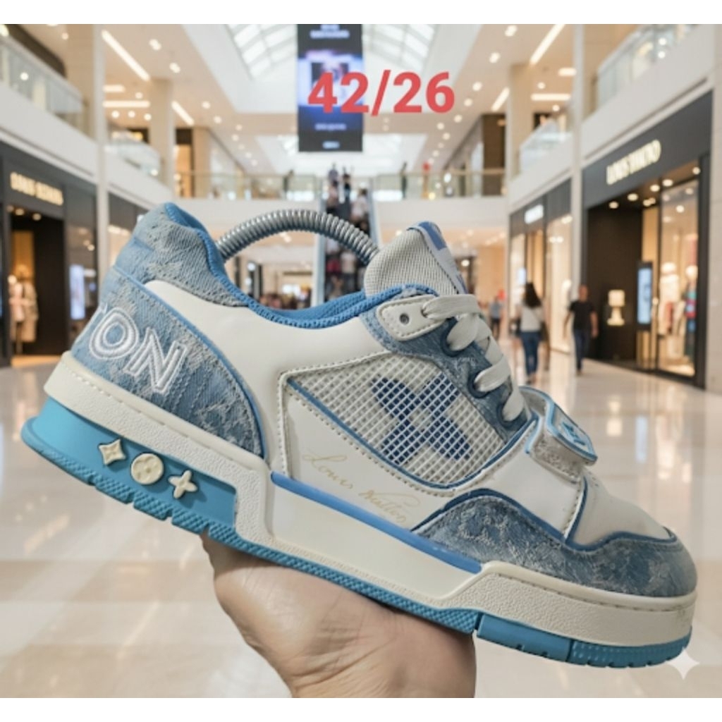💢LV Trainer Sneaker "Monogram Denim" 42/26 สภาพ7/10