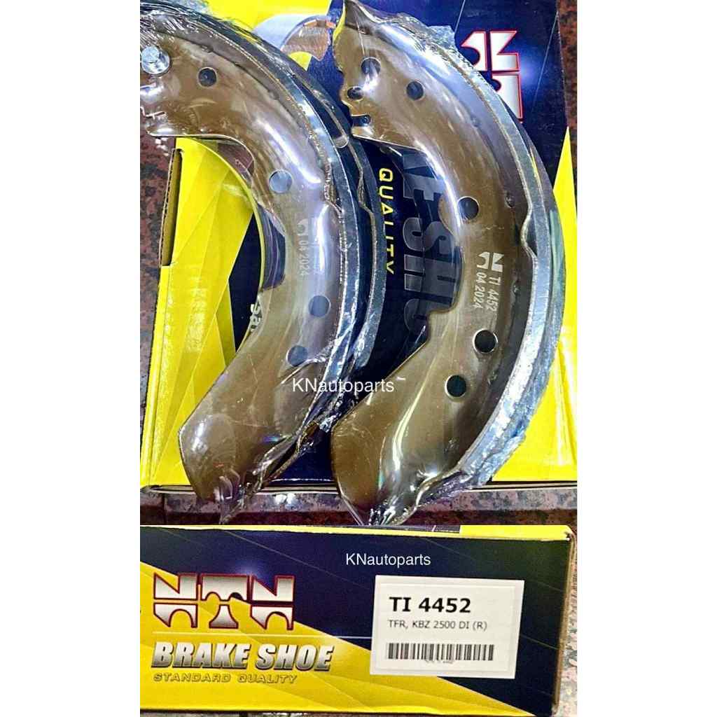 ผ้าเบรคหลัง Isuzu TFR 52 , 55 ผ้าเบรก ดรัมหลัง ปี 90-99, KBZ 2500DI ก้ามเบรคหลัง 2800 3000 2WD NTN 4