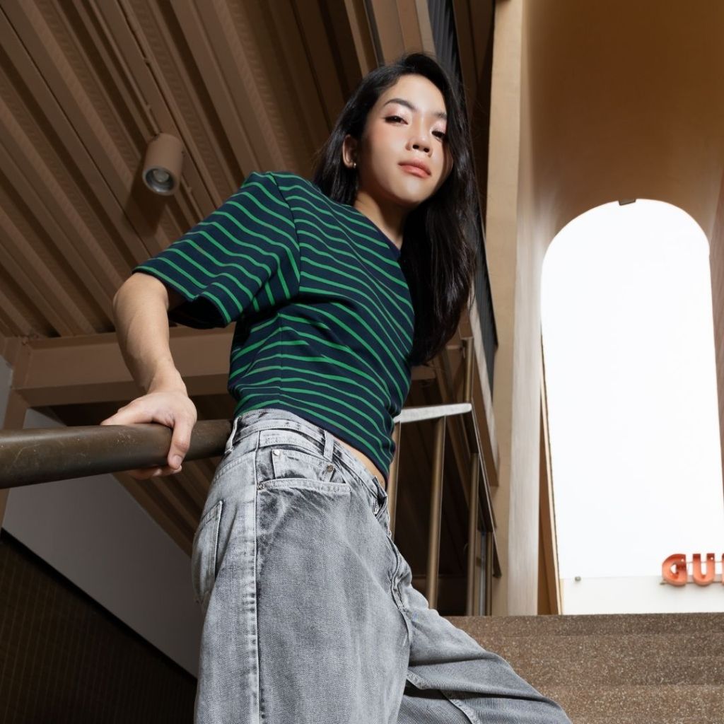 GSP unisex เสื้อยืดผู้หญิง คอกลม แขนสั้น ไหล่ตก สีกรมริ้วเขียว PBD2GR ราคา ถูกที่สุด ดีลบีเคเค แกลเลอรีภาพที่ 2
