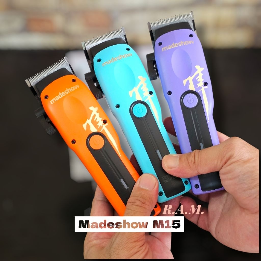 Madeshow รุ่น M15 ปัตตาเลี่ยนตัดผม ไร้สาย แบบตัดขึ้นทรง แรง 6800RPM  ฟันแบบสแตนดาร์ด คมกริบ ตัดมัน